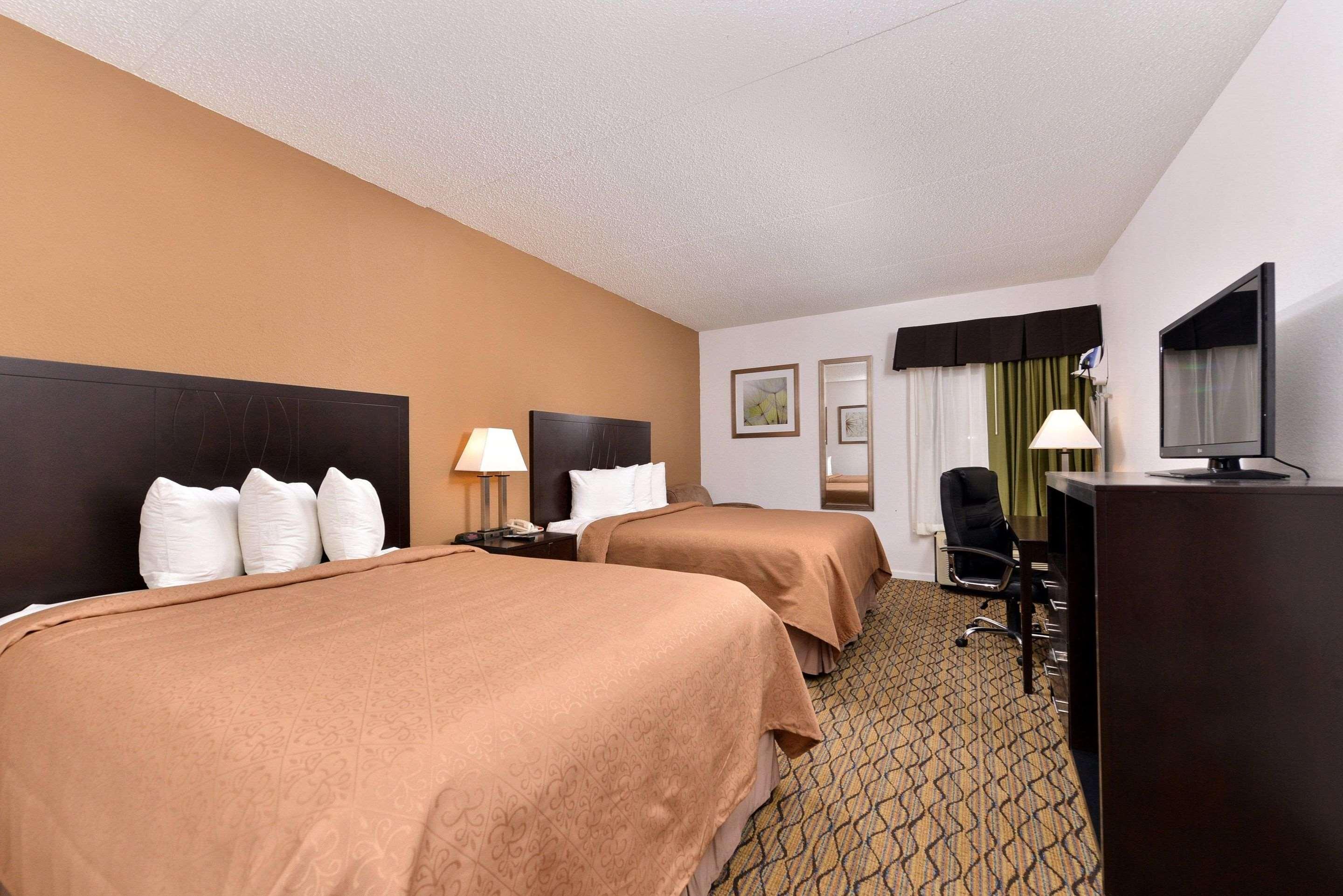 Quality Inn & Suites Matteson Near I-57 Dış mekan fotoğraf