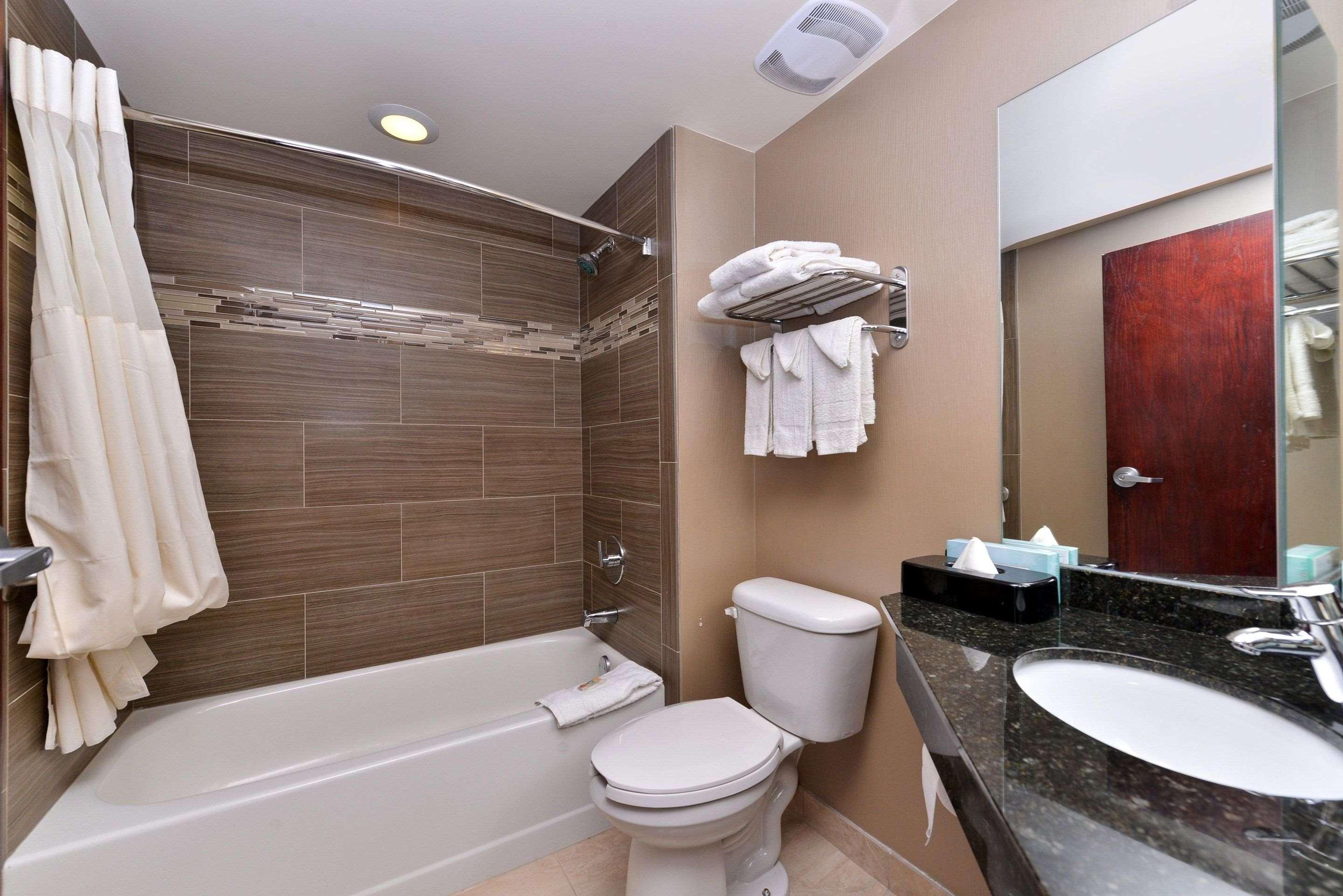 Quality Inn & Suites Matteson Near I-57 Dış mekan fotoğraf
