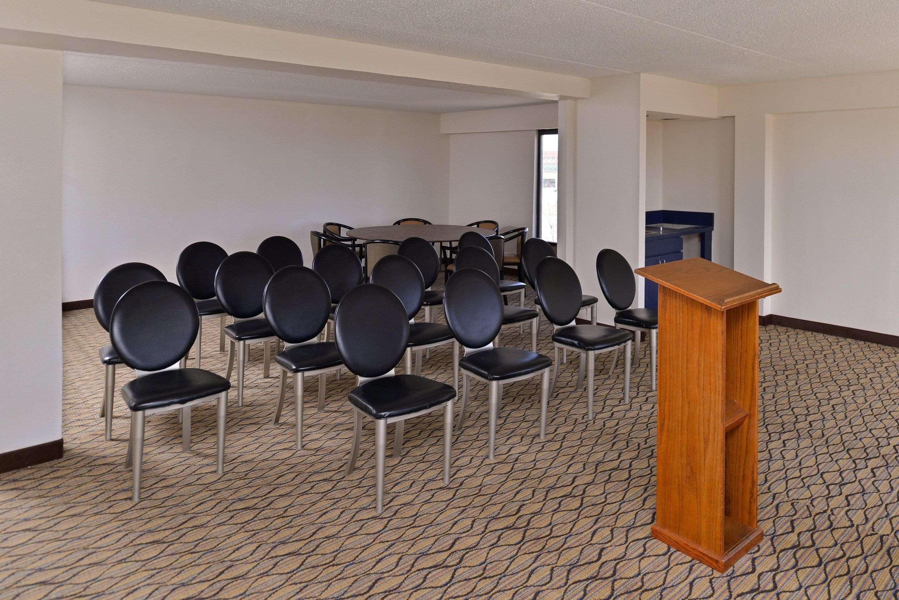 Quality Inn & Suites Matteson Near I-57 Dış mekan fotoğraf