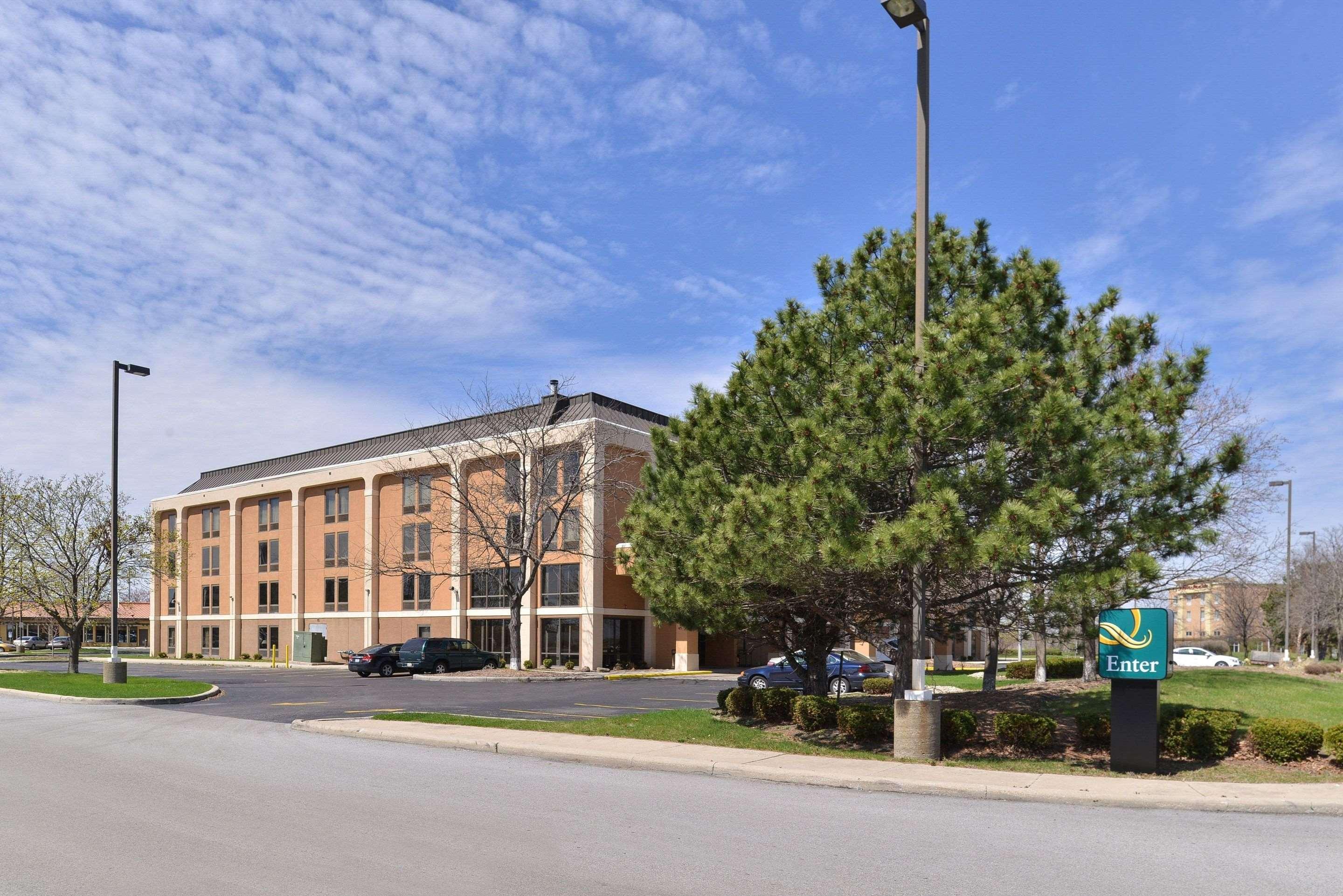Quality Inn & Suites Matteson Near I-57 Dış mekan fotoğraf